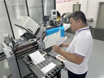 Dedicated Folding Machine For Pharmaceutical Instruction Manuals